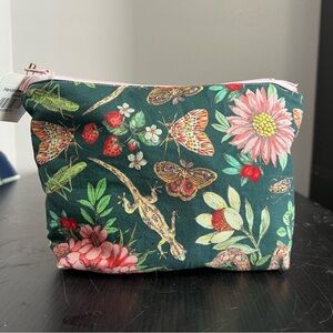 Floral Green Pouch– Handmade